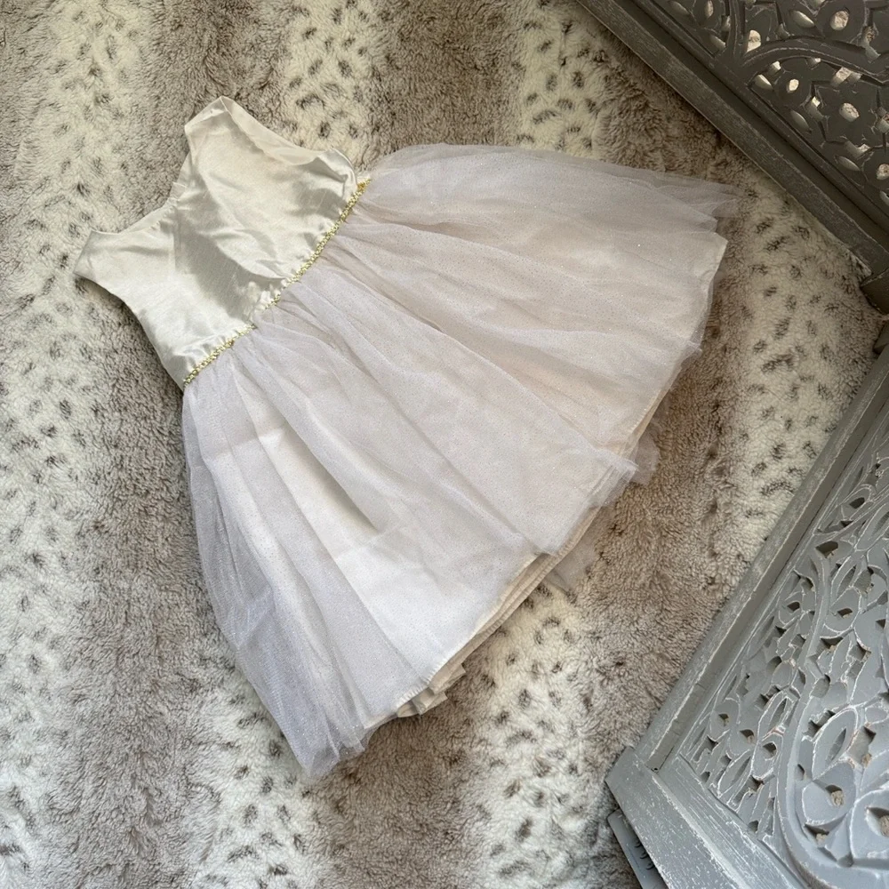 Pippa & Julie cream satin dress baby girls 18 months sparkly gold tulle skirt